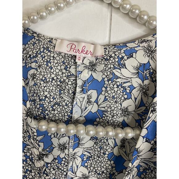 Parker Kory Blue Floral Waterfall Flutter Sleeve Wrap Blouse 100% Silk Size Med - Picture 7 of 9